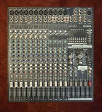 Yamaha EMX5016CF Powered Mixer