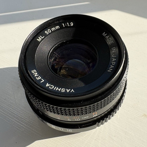 Yashica 50mm 9 manual - ml,