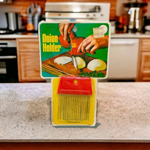 Retro kitschy onion holder - kitschy,