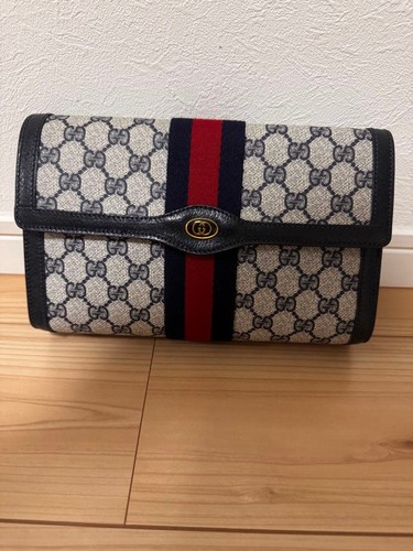 Beautiful condition gucci - beautiful,