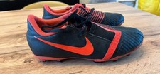 Kids Nike phantom Venom academy FG Size 2 Black And Orange.
