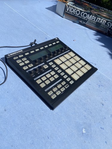 Native instruments maschine - instruments,
