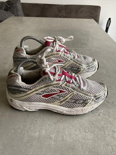 Brooks dyad women grey - 6,