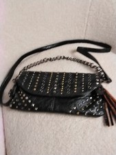 BIG BUDDHA Black Studded