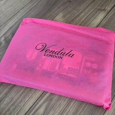 Vendula London Quirky British