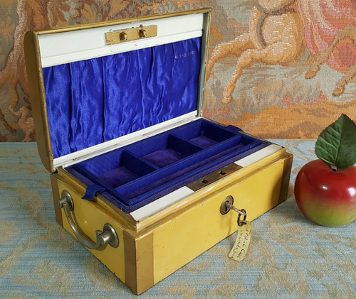 Box metal bank - bank, safe