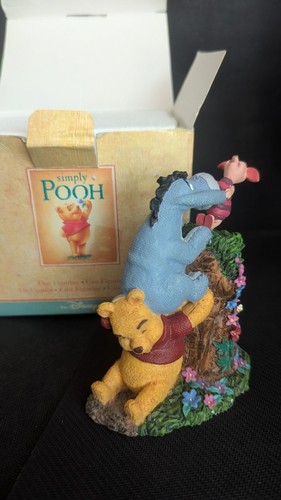 Disney store simply pooh - disney,