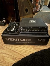 Ampeg Venture V3 300-Watt Bass