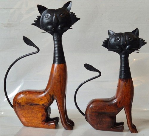 Large wooden cast metal - ,
