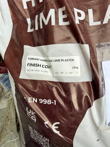 Hydraulic lime plaster finish - plaster,