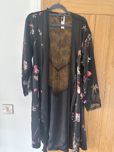 Victoria secret dressing - secret,