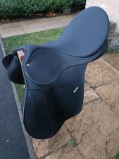 Black 16.5” Wintec 500 Adjustable Gullet Saddle