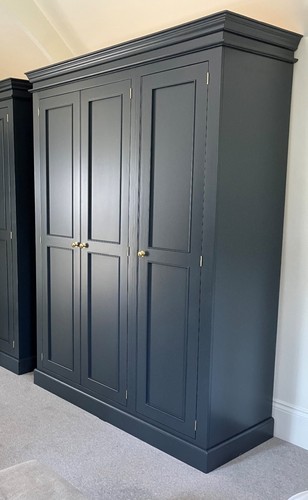 Wardrobe door full hanging - 3,