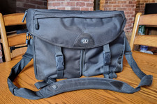 Tamrac 5611 Ultra Pro 11 -