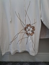 Sarah Dunnway Long Sleeved