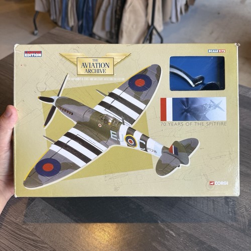 Corgi aa31921 scale - 1:72,