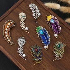 Peacock Feather Brooch Pin Elegant Pearl Flower Badge for Women Clothes Decor