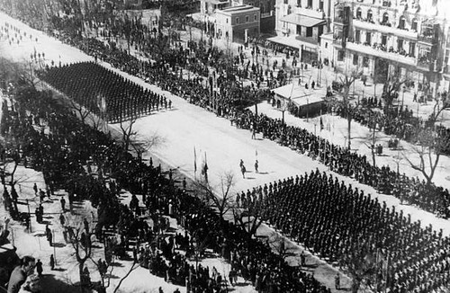 Overview troops marching - of,