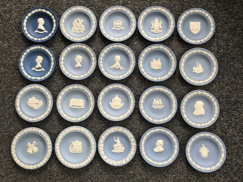 Wedgwood blue jasperware - wedgwood,
