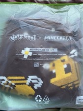 Cool Shirtz x Minecraft Bee