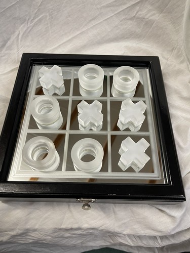 Tic tac toe board - , game