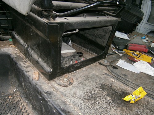 Drivers seat base - base, driver