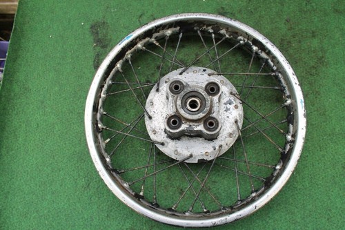 Spoked rear back wheel rim - back,