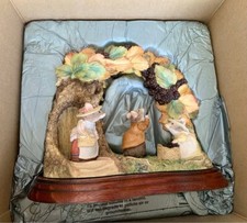 Rare Brambly Hedge Autumn Tableau Primrose Woodmouse Figurine Boxed Limited Auth