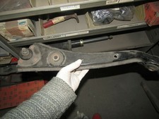 FRONT RIGHT SWING ARM ALFA 33
