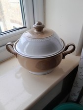 Denby Castille Beige two handled Serving dish with lid