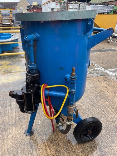 200 ltr grit blast - grit,