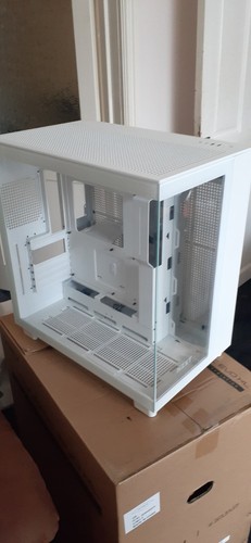 Nzxt flow mid tower - nzxt,