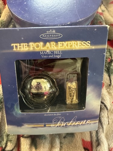 Hallmark keepsake polar - hallmark,