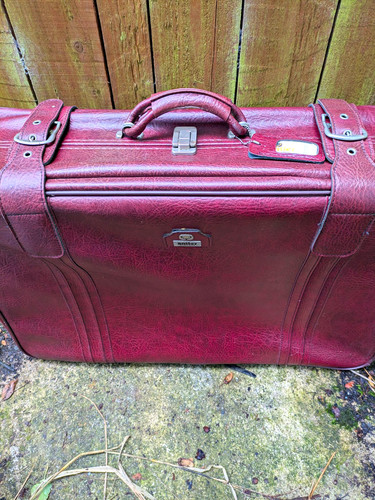 Antler burgundy vintage hard - vintage,