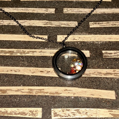 Floating memory locket - floating,