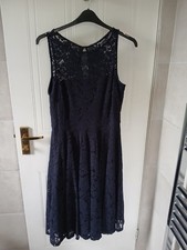 Hobbs dress 12 navy lace.Mid