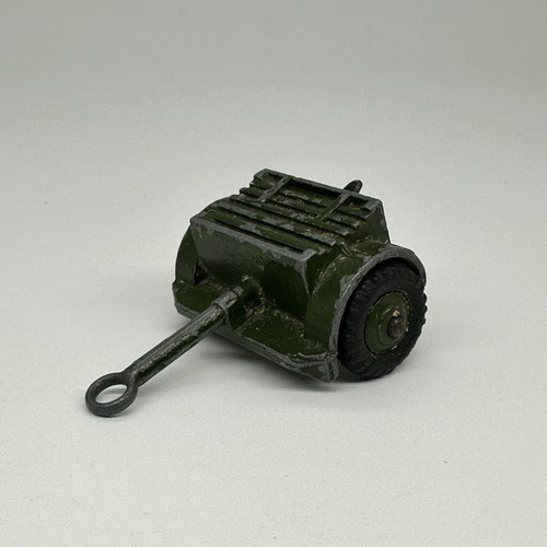 Meccano dinky toys 687 25 - meccano,