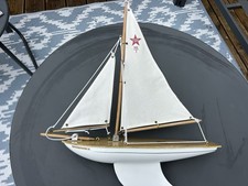 Star pond yacht - pond, ii
