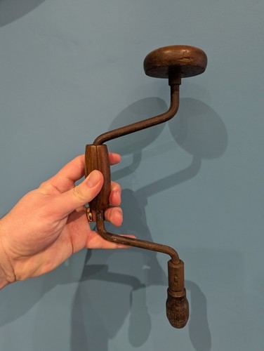 Antique carpenters hand brace - carpenters,