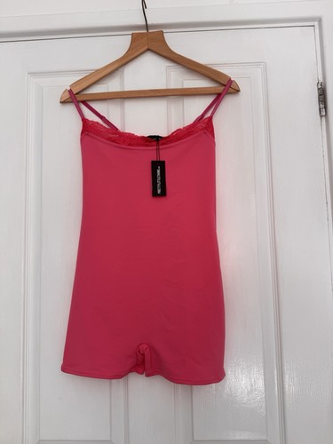 Prettylittlething hot pink - prettylittlething,