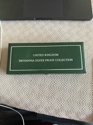 Royal mint silver proof - mint,