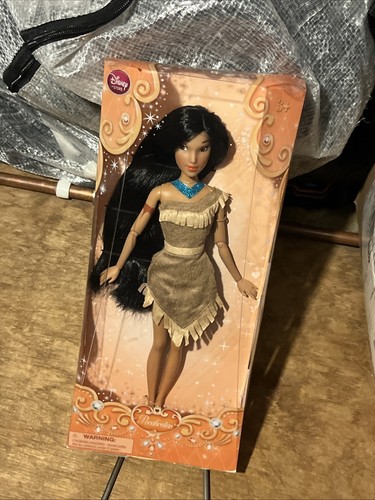 Disney store pocahontas doll - pocahontas,