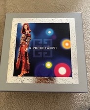 Givenchy Miniature Perfume Set