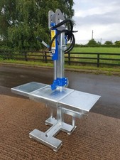 Sullivans 13 ton tractor