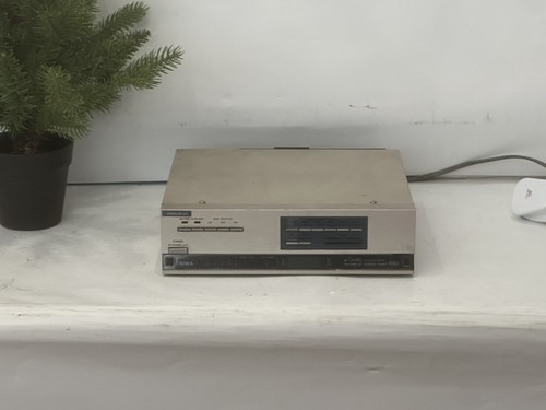Aiwa mini compact quartz - mini,
