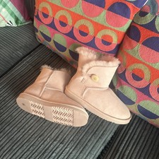 UGG K Bailey Button KIDS Boots