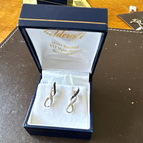 White gold earrings - ,