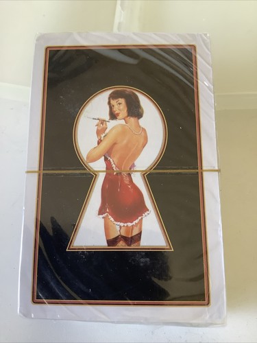 Sexy keyhole peeping tom - keyhole,