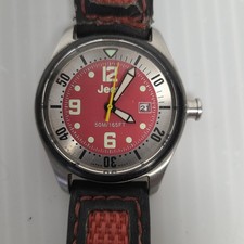 Vintage Classic Jeep Timepiece