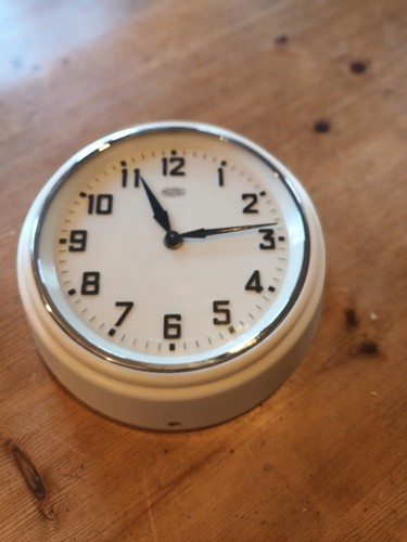 Vintage bakelite metamec - metamec, wind